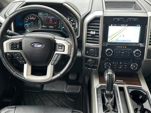 Used 2017 Ford F150 Lariat w/ Equipment Group 501A Mid image 14