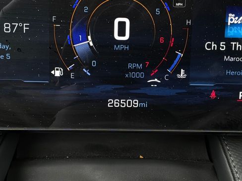 Used 2025 Chevrolet Equinox LT FWD image 37