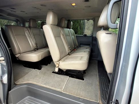 Used 2019 Nissan NV 3500 SL image 14