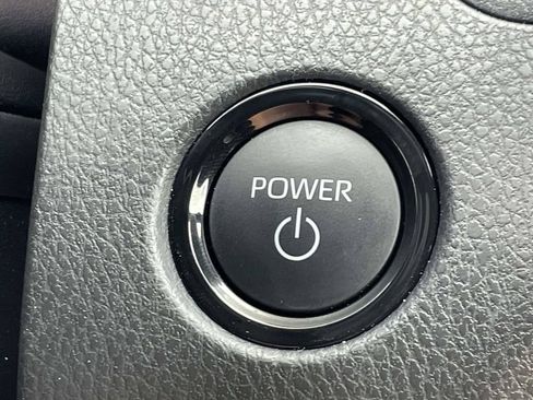 Used 2026 Toyota Camry SE FWD image 22