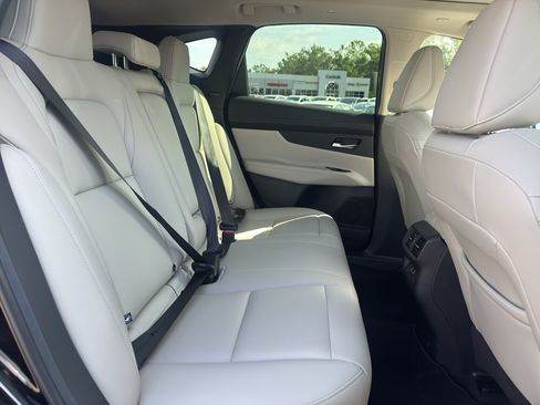 Used 2025 Nissan Murano SL w/ Cargo Package AWD/4WD image 16