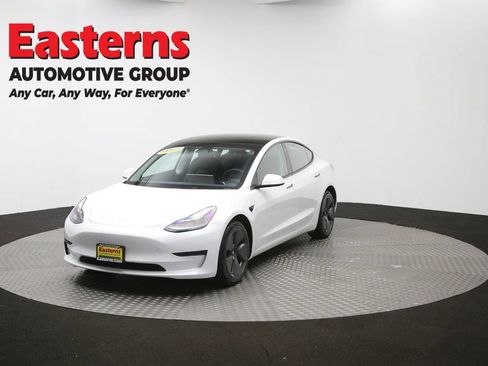 Used 2023 Tesla Model 3 Standard Range RWD image 49