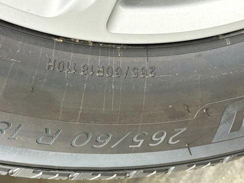 New 2025 Jeep Grand Cherokee Laredo X w/ Luxury Tech Group I image 44