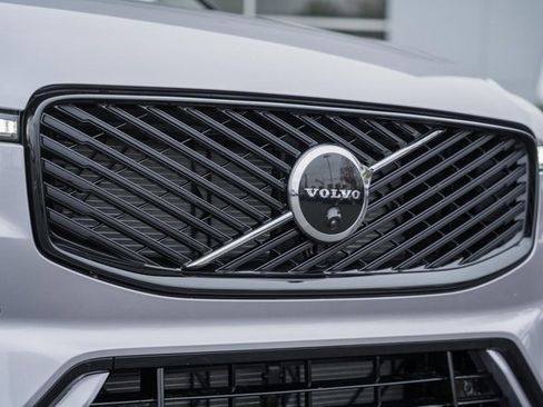 New 2026 Volvo XC60 B5 Plus w/ Protection Package Premier image 11