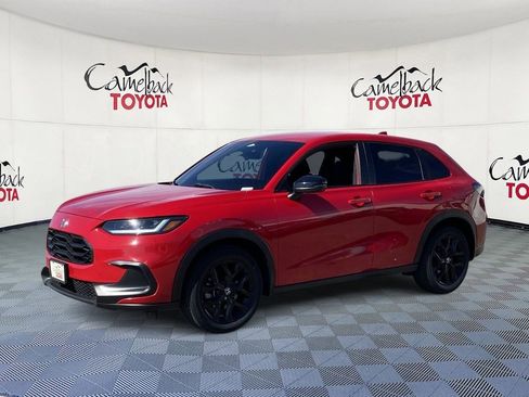 Used 2024 Honda HR-V Sport image 2