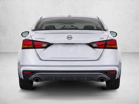 Used 2019 Nissan Altima 2.5 SR w/ SR Premium Package FWD image 6