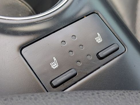 Used 2020 Toyota Camry XSE image 22