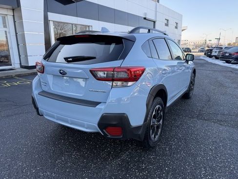 Used 2021 Subaru Crosstrek 2.0i Premium image 5