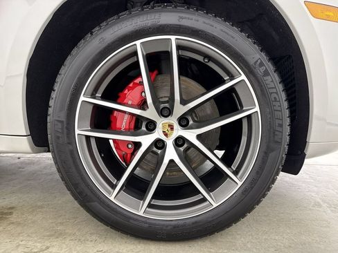 Certified 2023 Porsche Macan S w/ Premium Package Plus AWD/4WD image 15