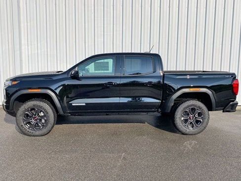 New 2025 GMC Canyon Elevation w/ Convenience Package image 4