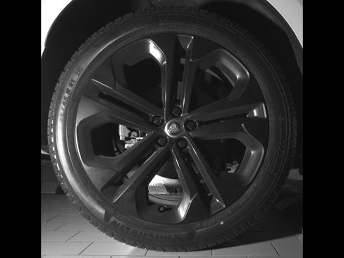 Used 2024 Jaguar F-PACE R-Dynamic S AWD/4WD image 12