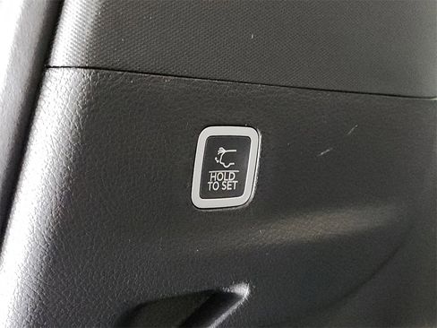 New 2026 Jeep Grand Wagoneer L Summit image 10