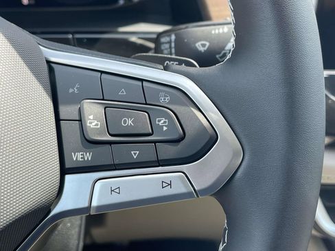 New 2026 Volkswagen Atlas SE FWD image 22