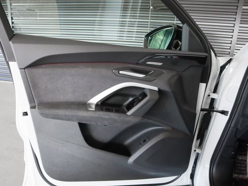 New 2025 Audi SQ5 Premium Plus image 26