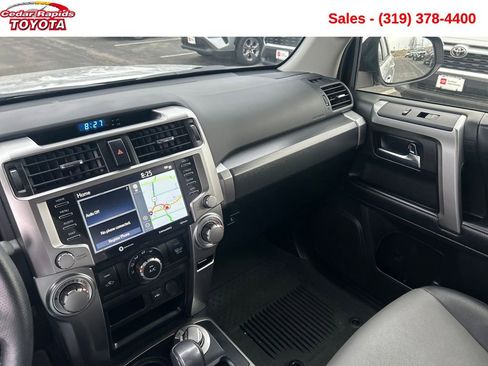 Used 2022 Toyota 4Runner SR5 Premium w/ Moonroof Package image 16