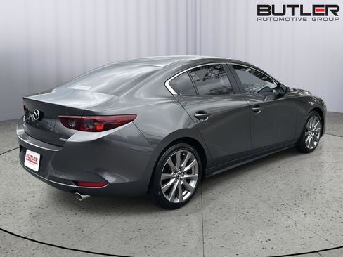 Used 2020 MAZDA MAZDA3 Select Package image 5