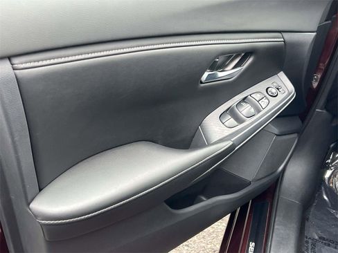 Used 2023 Nissan Sentra SV image 17