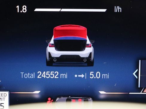 Used 2024 BMW 330i xDrive Sedan w/ M Sport Package image 21