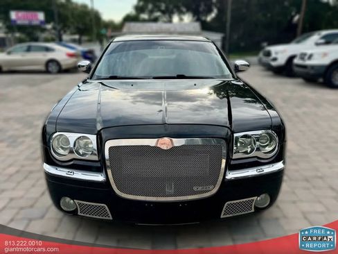 Used 2006 Chrysler 300 C image 2