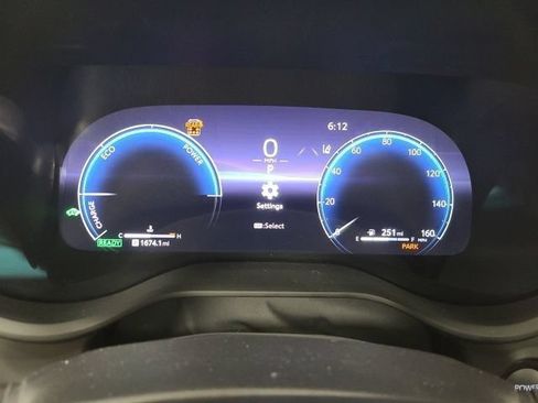 Certified 2025 Toyota Sienna Platinum AWD/4WD image 31