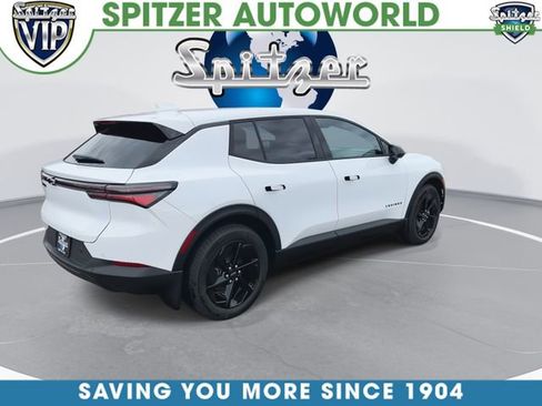 New 2026 Chevrolet Equinox EV LT image 8