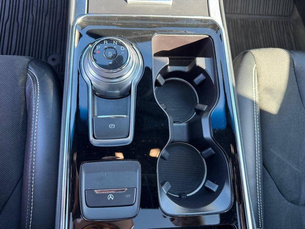 Used 2019 Ford Edge ST w/ Convenience Package AWD/4WD image 36