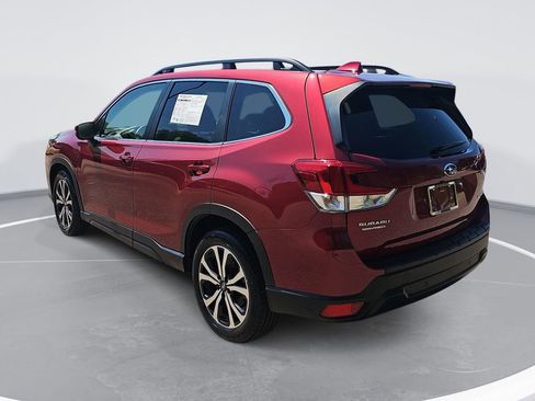 Used 2022 Subaru Forester Limited AWD/4WD image 7