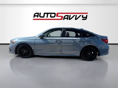Used 2023 Honda Civic Sport image 4
