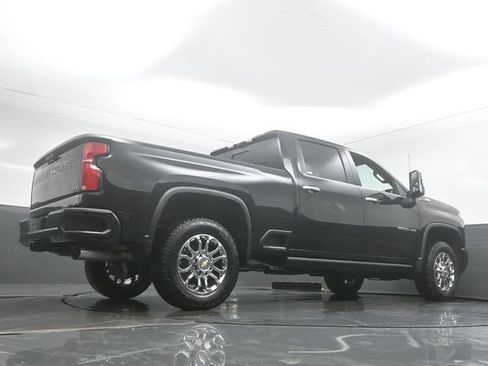 New 2026 Chevrolet Silverado 2500 LTZ w/ Z71 Chrome Sport Edition AWD/4WD image 43