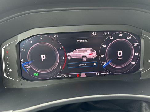 Used 2019 Volkswagen Atlas SEL R-Line AWD/4WD image 19
