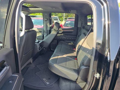 Certified 2024 GMC Sierra 1500 Denali AWD/4WD image 24
