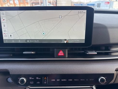 New 2026 Kia Carnival EX image 40