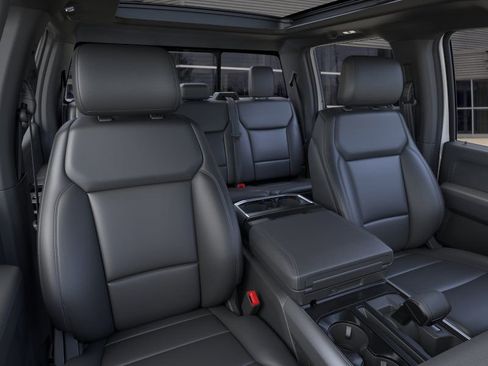 New 2025 Ford F150 XLT w/ Equipment Group 303A High image 10