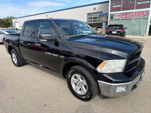 Used 2012 RAM 1500 Outdoorsman RWD image 2