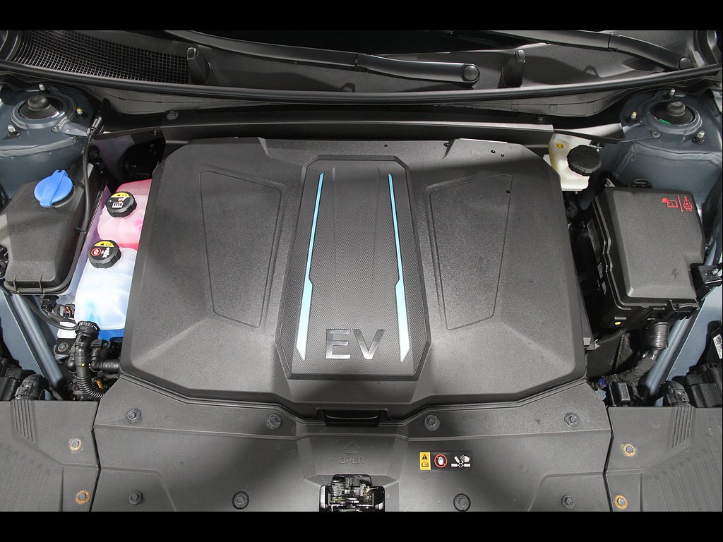 Certified 2024 Hyundai Ioniq 5 SEL AWD/4WD image 21