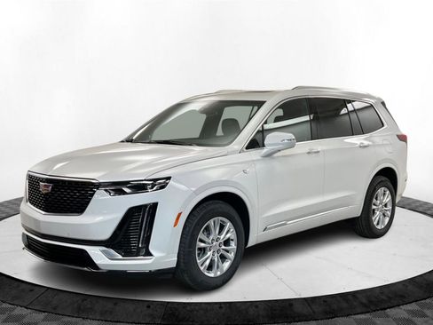 New 2025 Cadillac XT6 Luxury w/ LPO, Floor Liner Package image 1