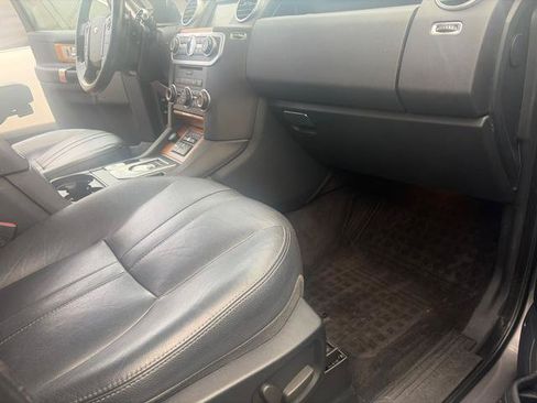 Used 2016 Land Rover LR4 HSE AWD/4WD image 9
