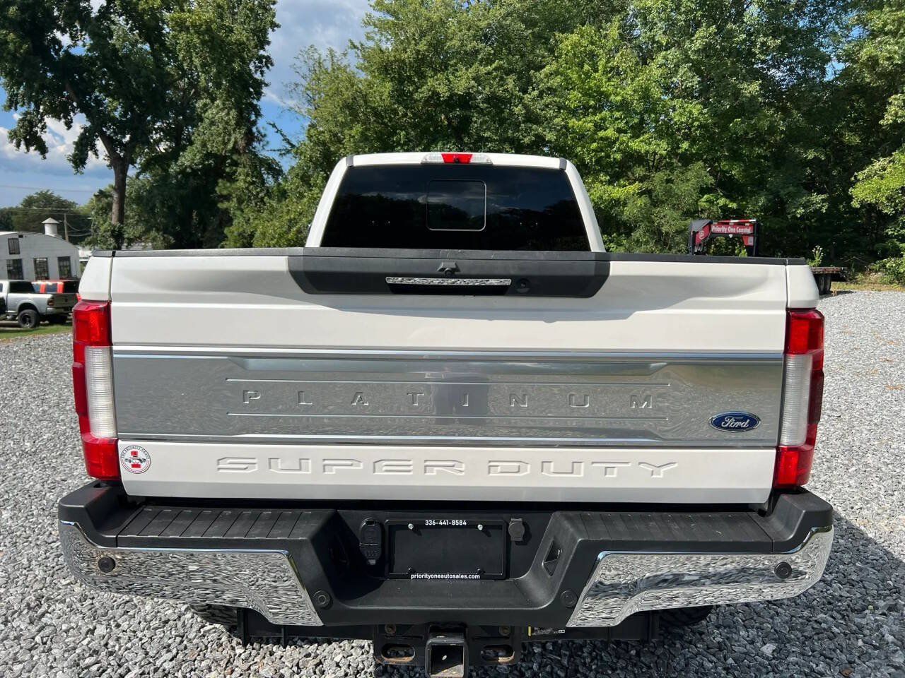 Used 2019 Ford F350 Platinum w/ Platinum Ultimate Package AWD/4WD image 6
