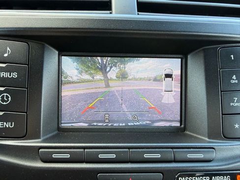 Certified 2018 Ford Explorer XLT AWD/4WD image 16