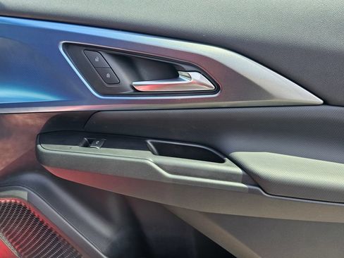 New 2026 Chevrolet Equinox EV LT FWD image 9