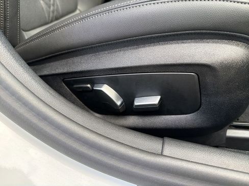 Used 2023 BMW 530i w/ M Sport Package image 43