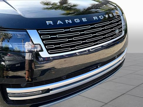 Used 2023 Land Rover Range Rover Autobiography AWD/4WD image 83