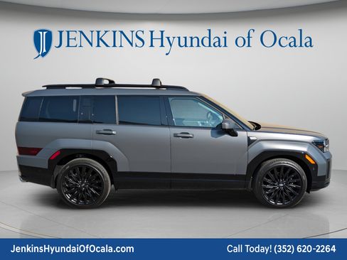 Certified 2025 Hyundai Santa Fe Calligraphy FWD image 2