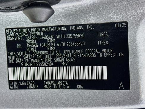 Certified 2025 Toyota Highlander XSE AWD/4WD image 33