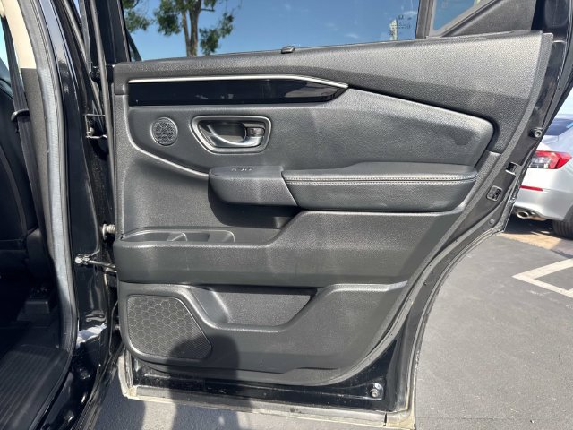 Used 2025 Honda Pilot Touring image 32