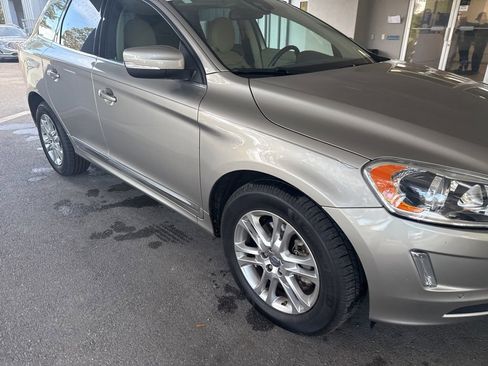 Used 2015 Volvo XC60 T5 Premier Plus image 6