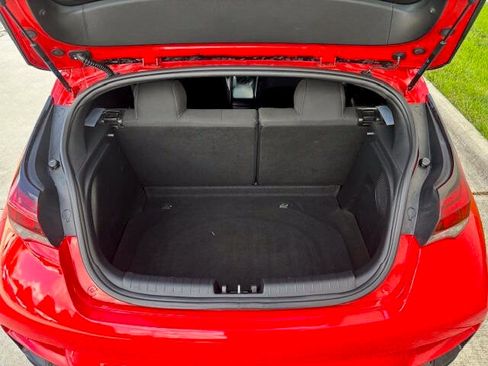 Used 2019 Hyundai Veloster N N FWD image 15