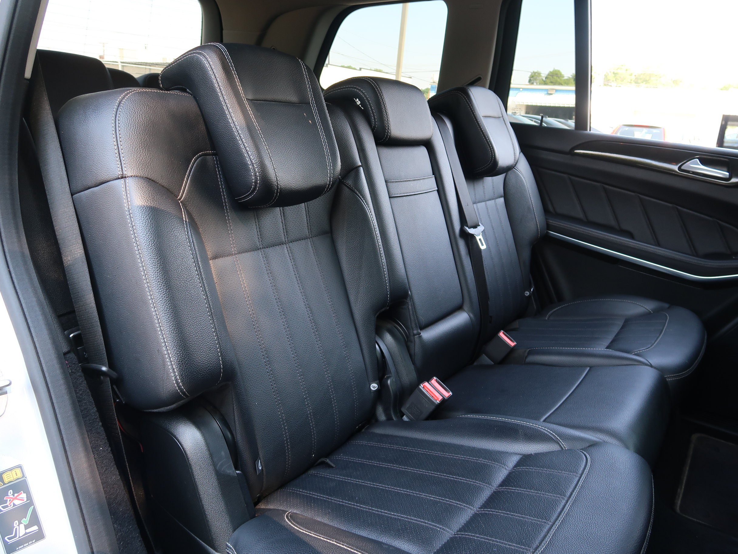 Used 2014 Mercedes-Benz GL 350 BlueTEC 4MATIC image 38