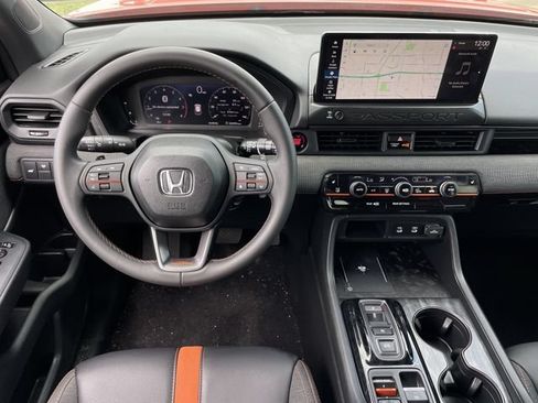 Used 2026 Honda Passport TrailSport image 11