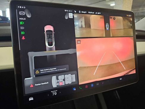 Used 2023 Tesla Model Y AWD image 18